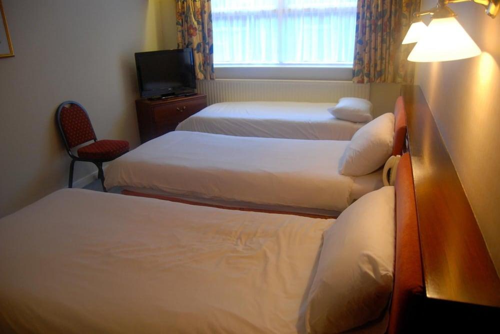 The Brecon Hotel