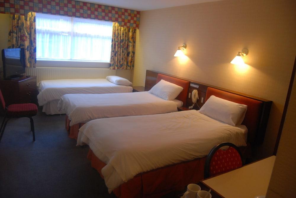 The Brecon Hotel