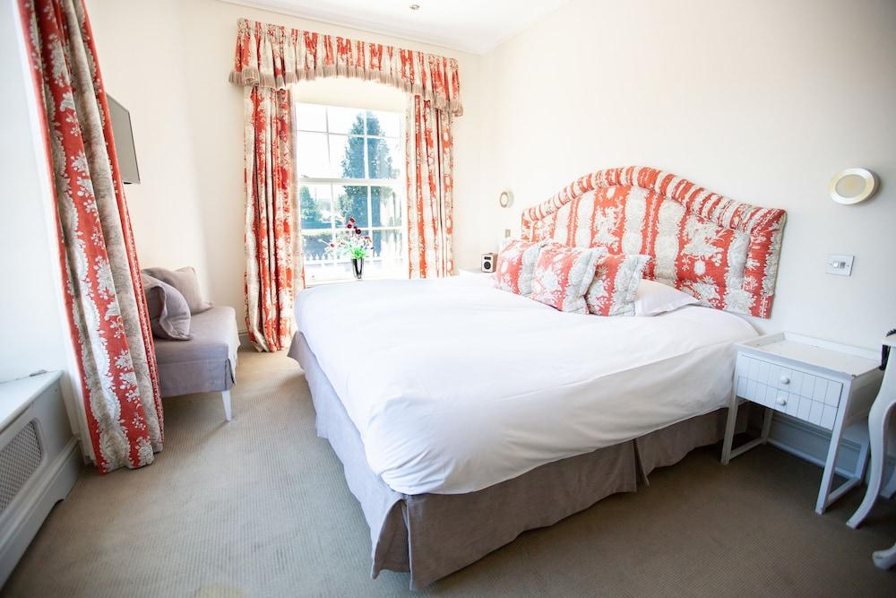 Hartnoll Hotel