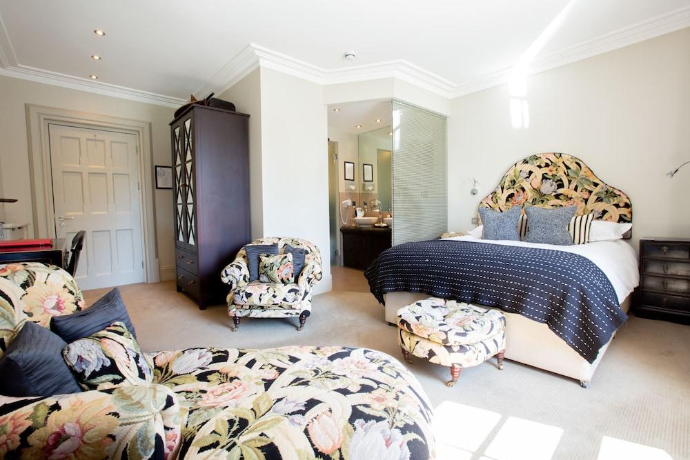 Hartnoll Hotel