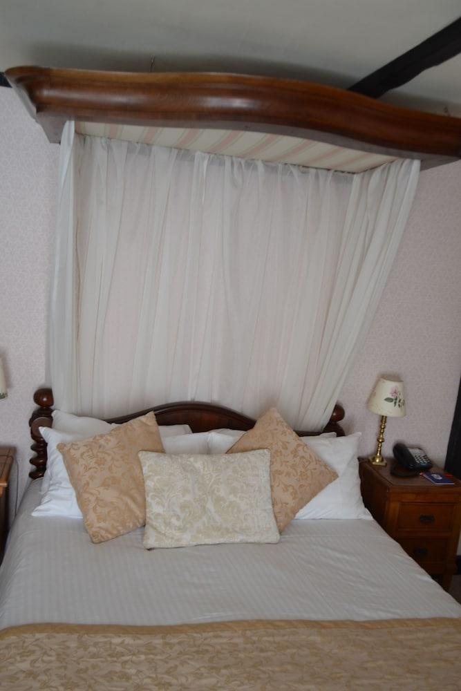 The Mermaid Inn