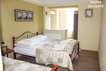 Red Fox Guesthouse