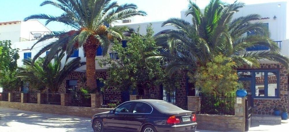 Foinikas Studios