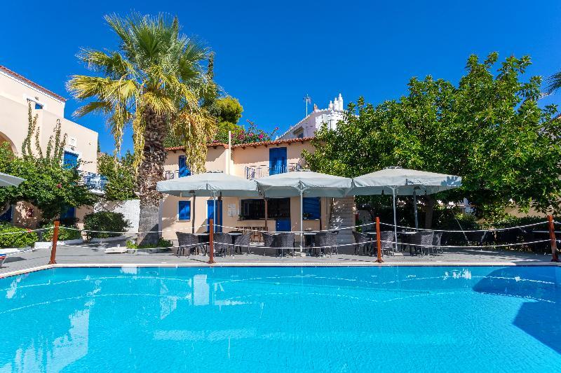 Vanas Apartments