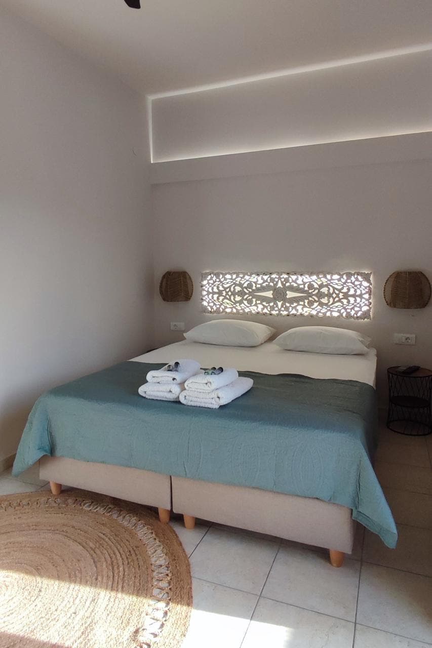 Niki Apartments