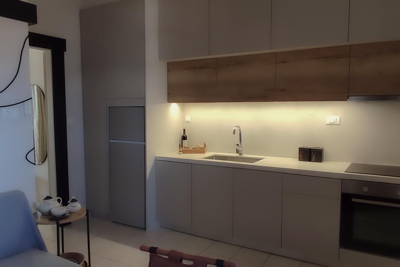 Niki Apartments