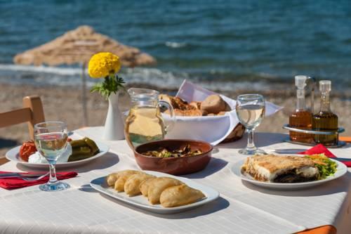 Mesogios Beach Hotel