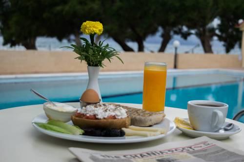 Mesogios Beach Hotel