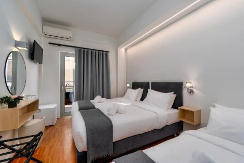 Hotel Adonis