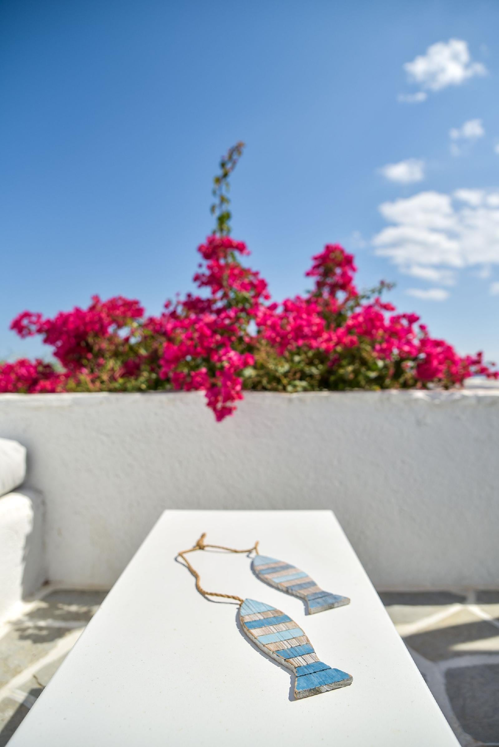 Cavos Studios & Appartements