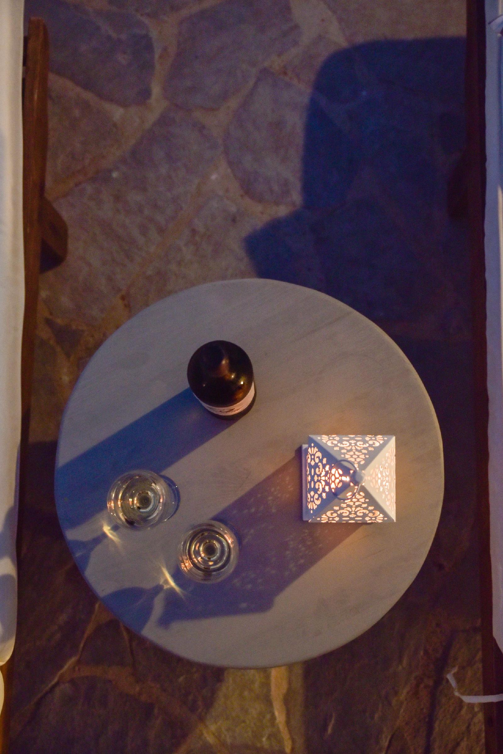 Cavos Studios & Appartements