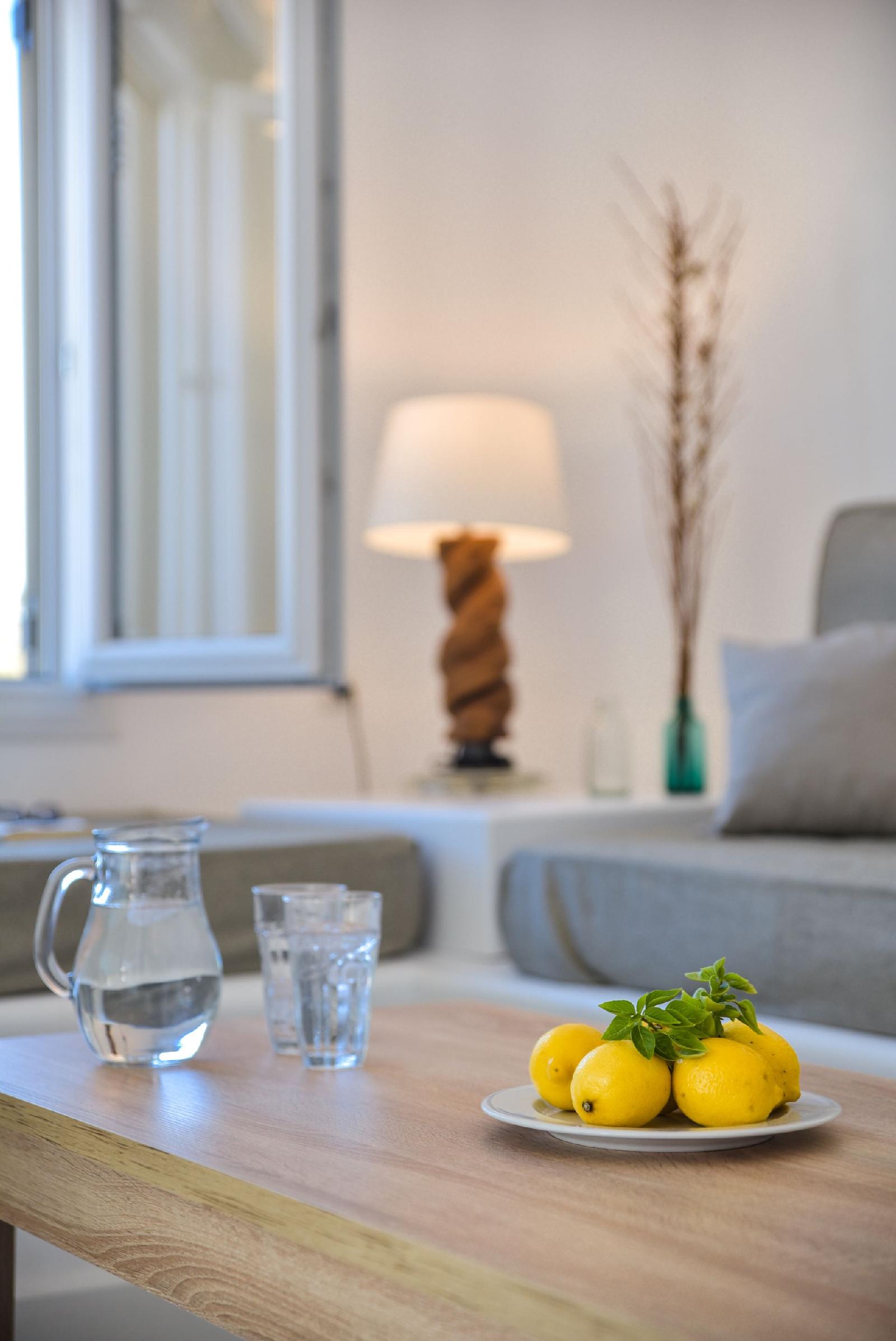 Cavos Studios & Appartements