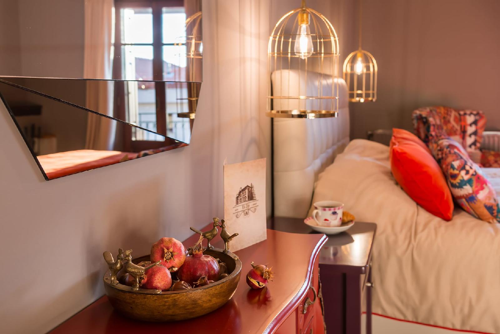 Ef Zin Studios & Suites Hotel