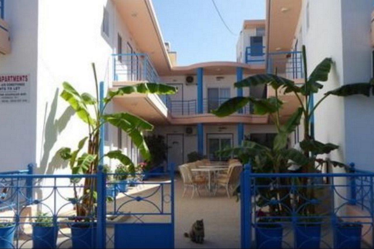Acapulco Apartments