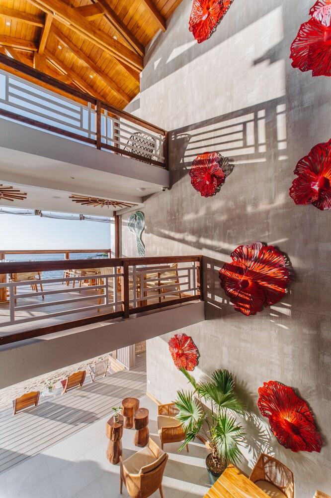The Beach House Boutique Hotel