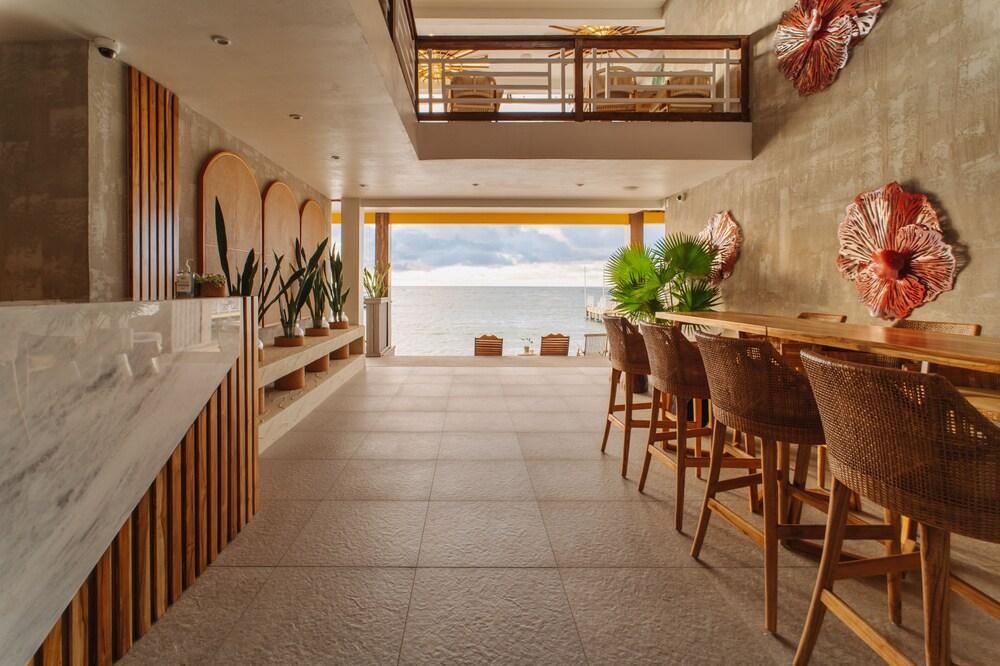 The Beach House Boutique Hotel