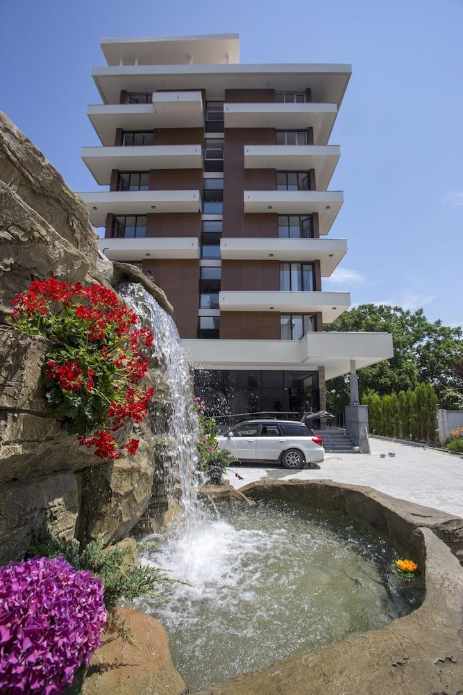 Chveni Ezo Boutique Hotel