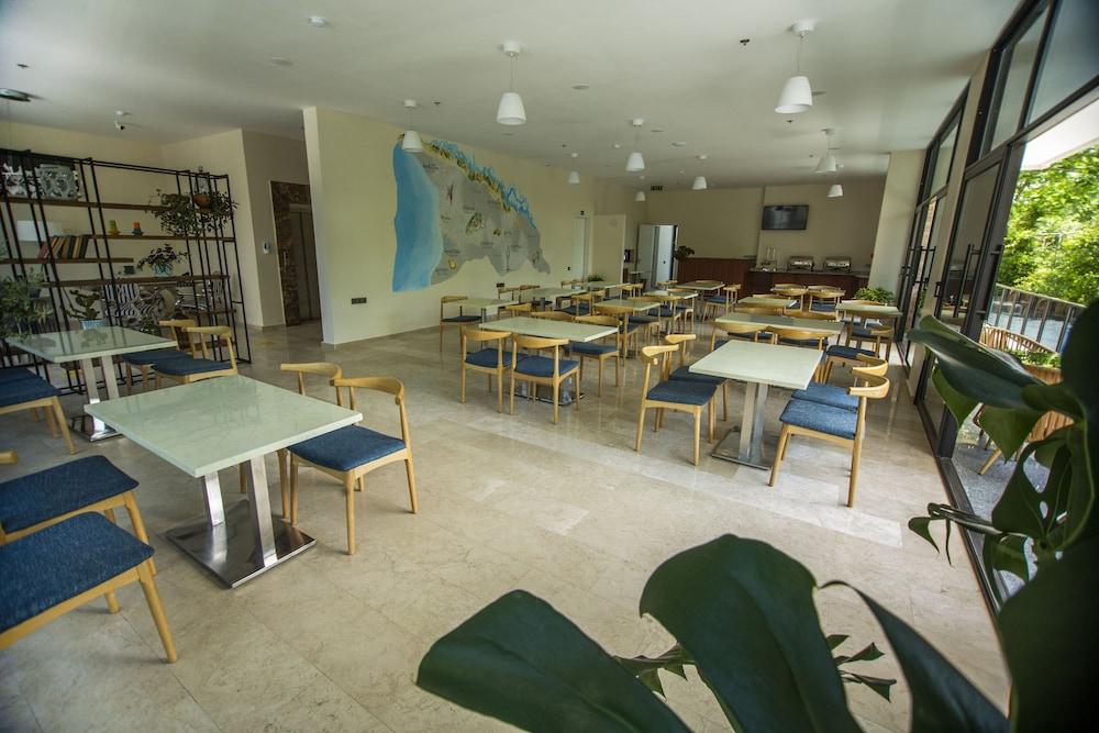 Chveni Ezo Boutique Hotel