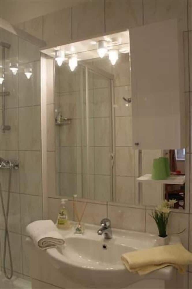 Apartments Nerio