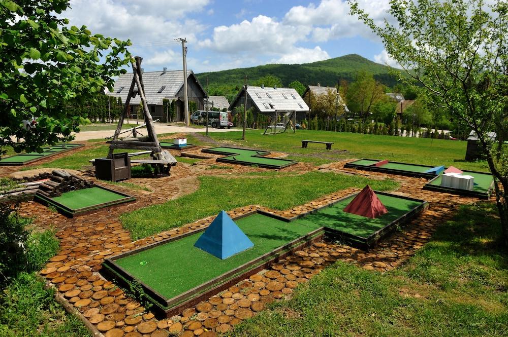 Ethno Houses Plitvica Selo