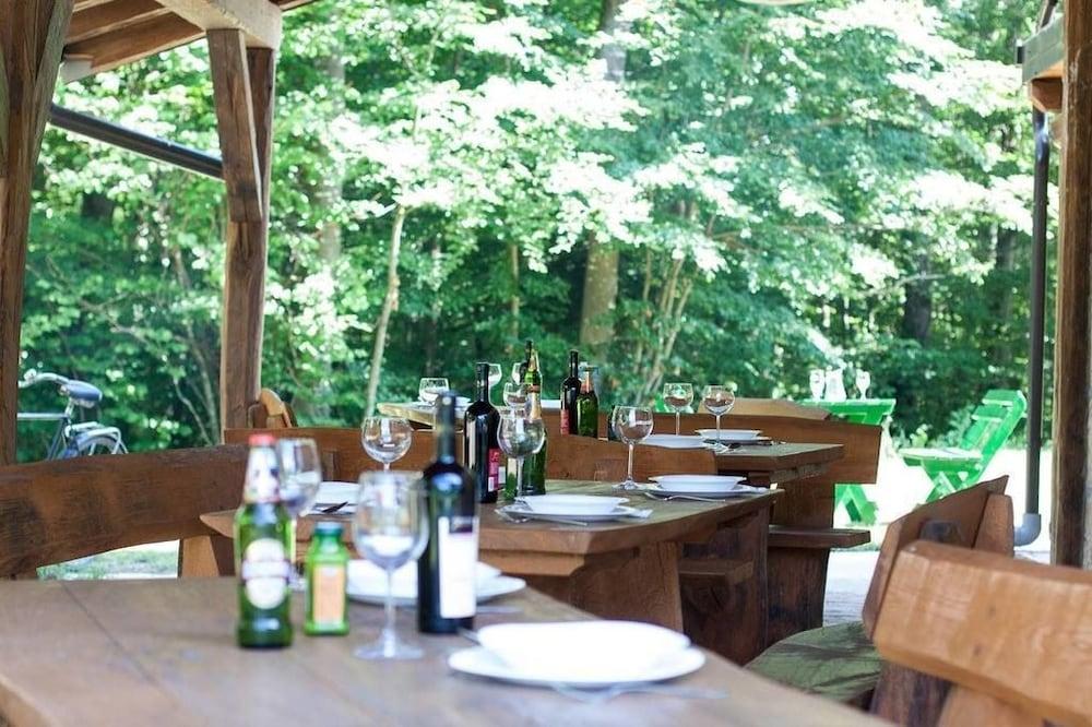 Plitvica Lodge