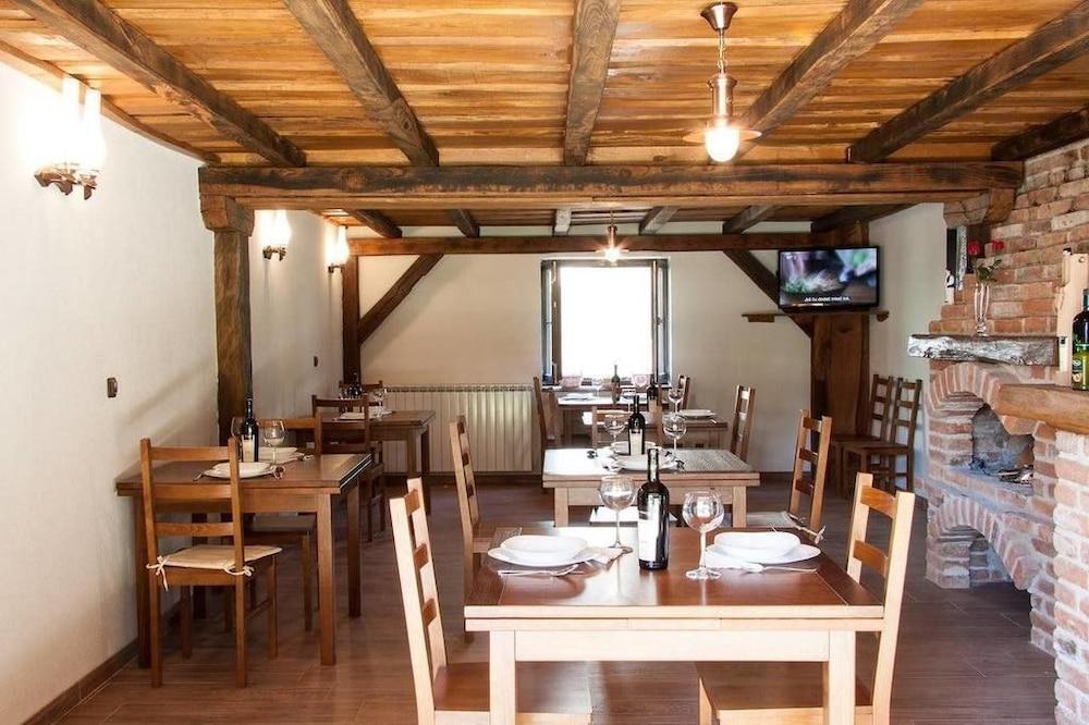 Plitvica Lodge