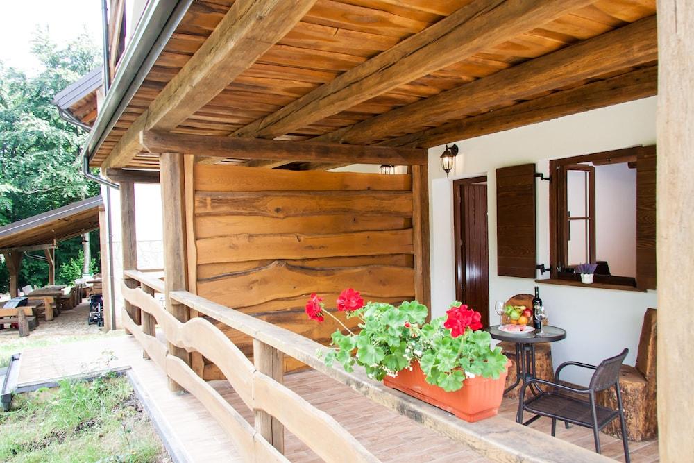 Plitvica Lodge