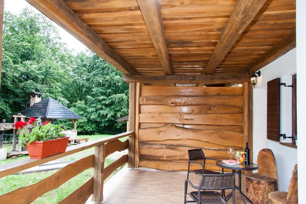 Plitvica Lodge