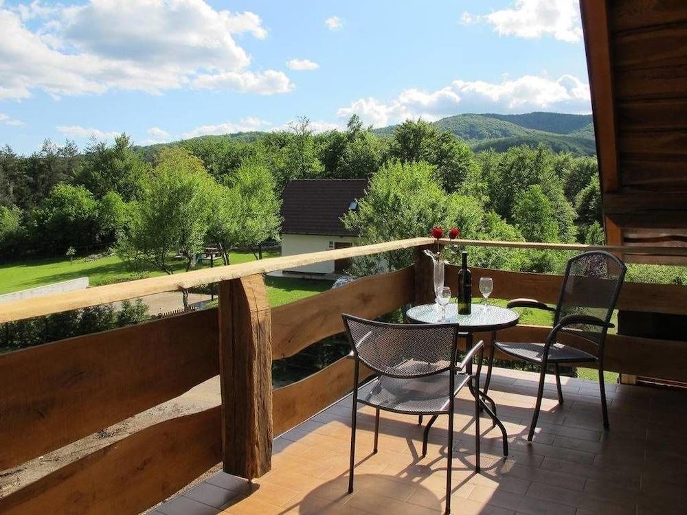 Plitvica Lodge