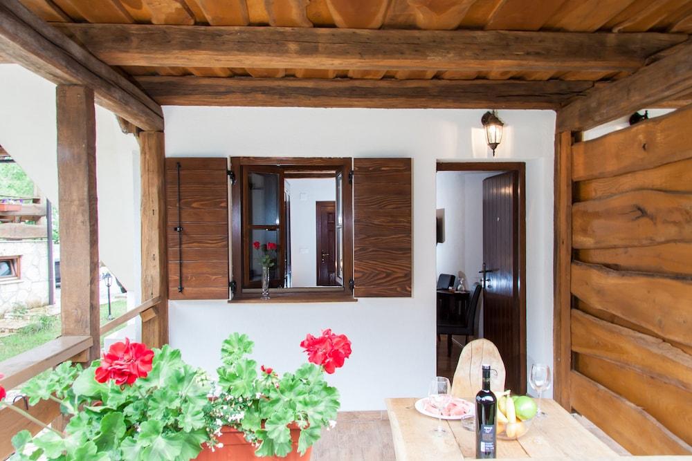 Plitvica Lodge