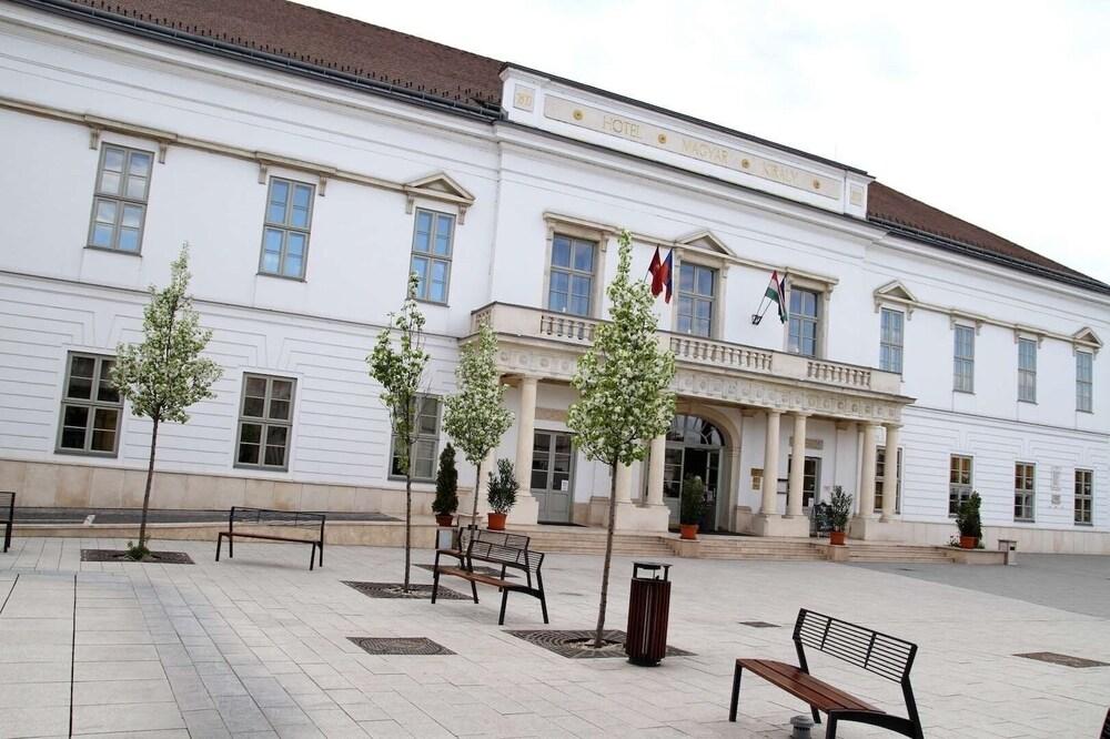 Hotel Magyar Kiraly