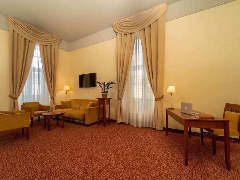 Hotel Magyar Kiraly