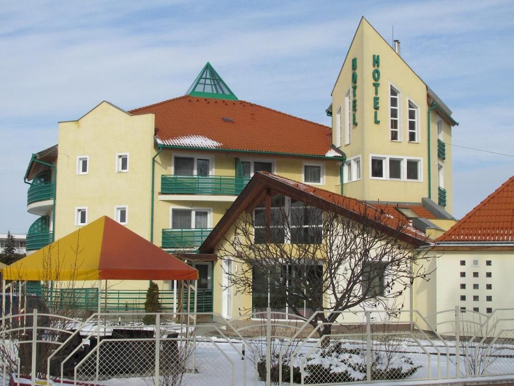 Aqua Therm