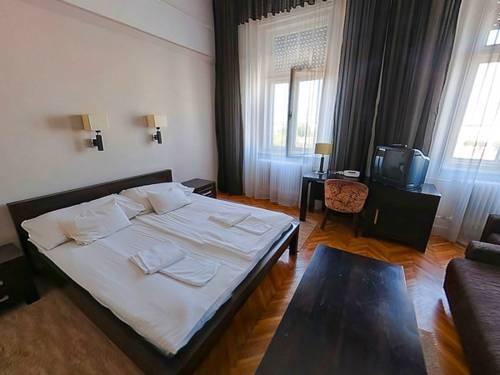 Duna Wellness Hotel