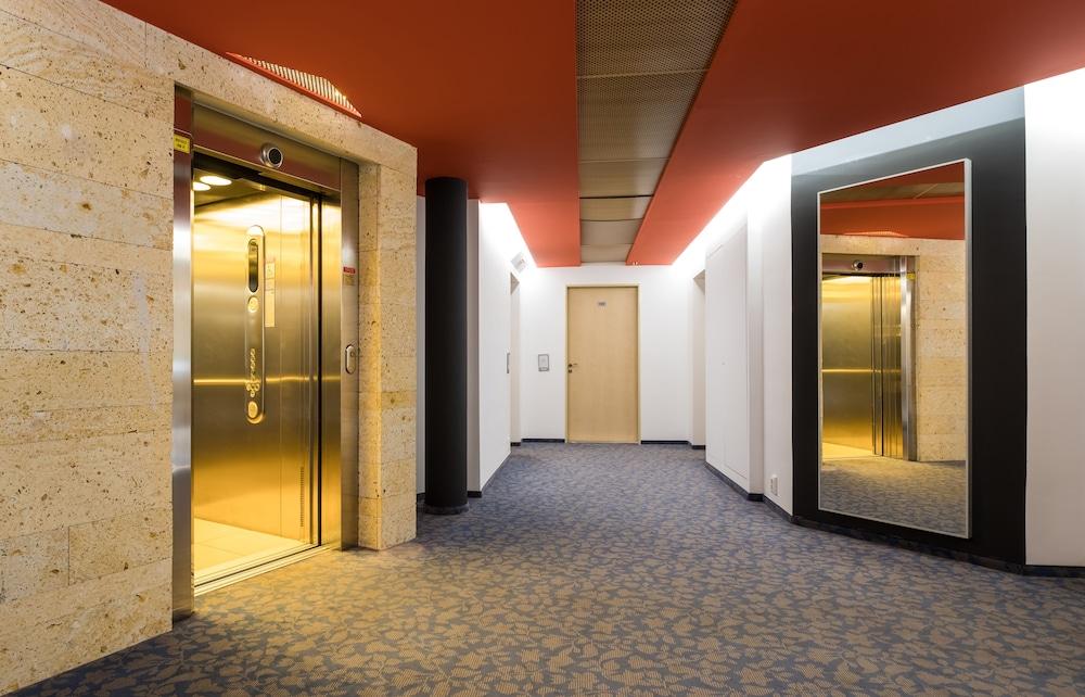 Semiramis Hotel