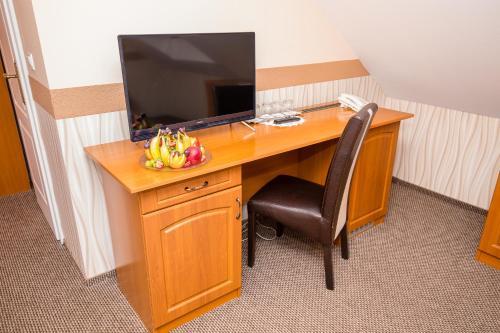 Tinodi Hotel Es Etterem