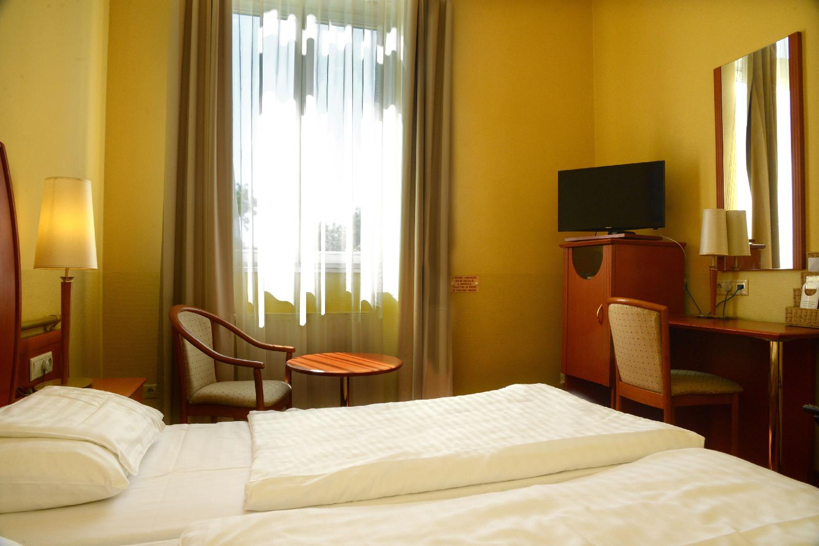 Park Hotel Pelikan