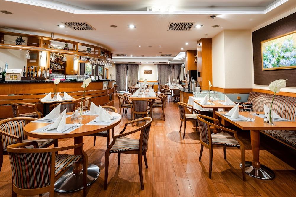 Hotel Kalvaria***