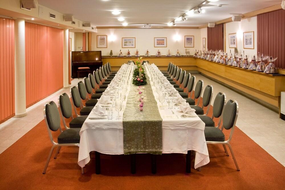 Hotel Kalvaria***
