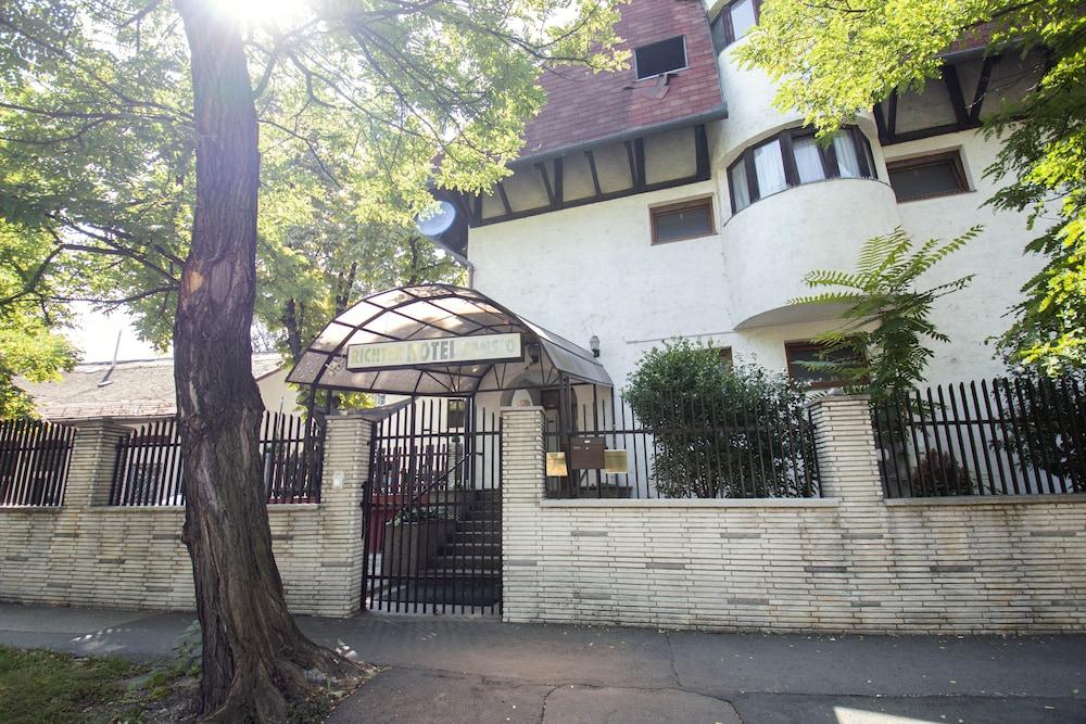 Grand Richter Hotel