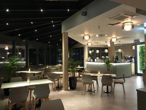 H‚t Vez‚r Apartmanhotel