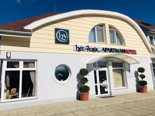 H‚t Vez‚r Apartmanhotel