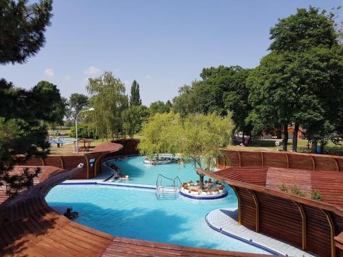 H‚t Vez‚r Apartmanhotel