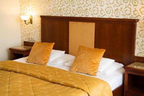 Elizabeth Hotel