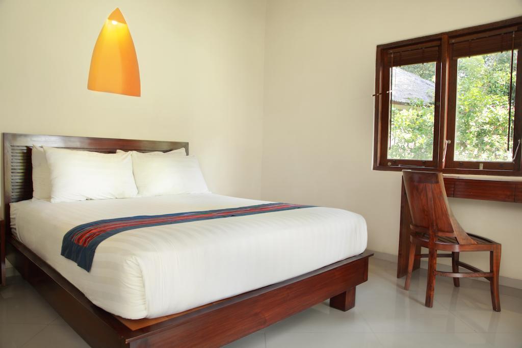 Puri Rinjani Bungalows