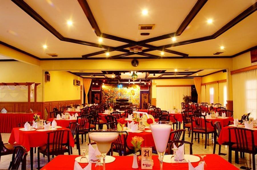 Crown Hotel