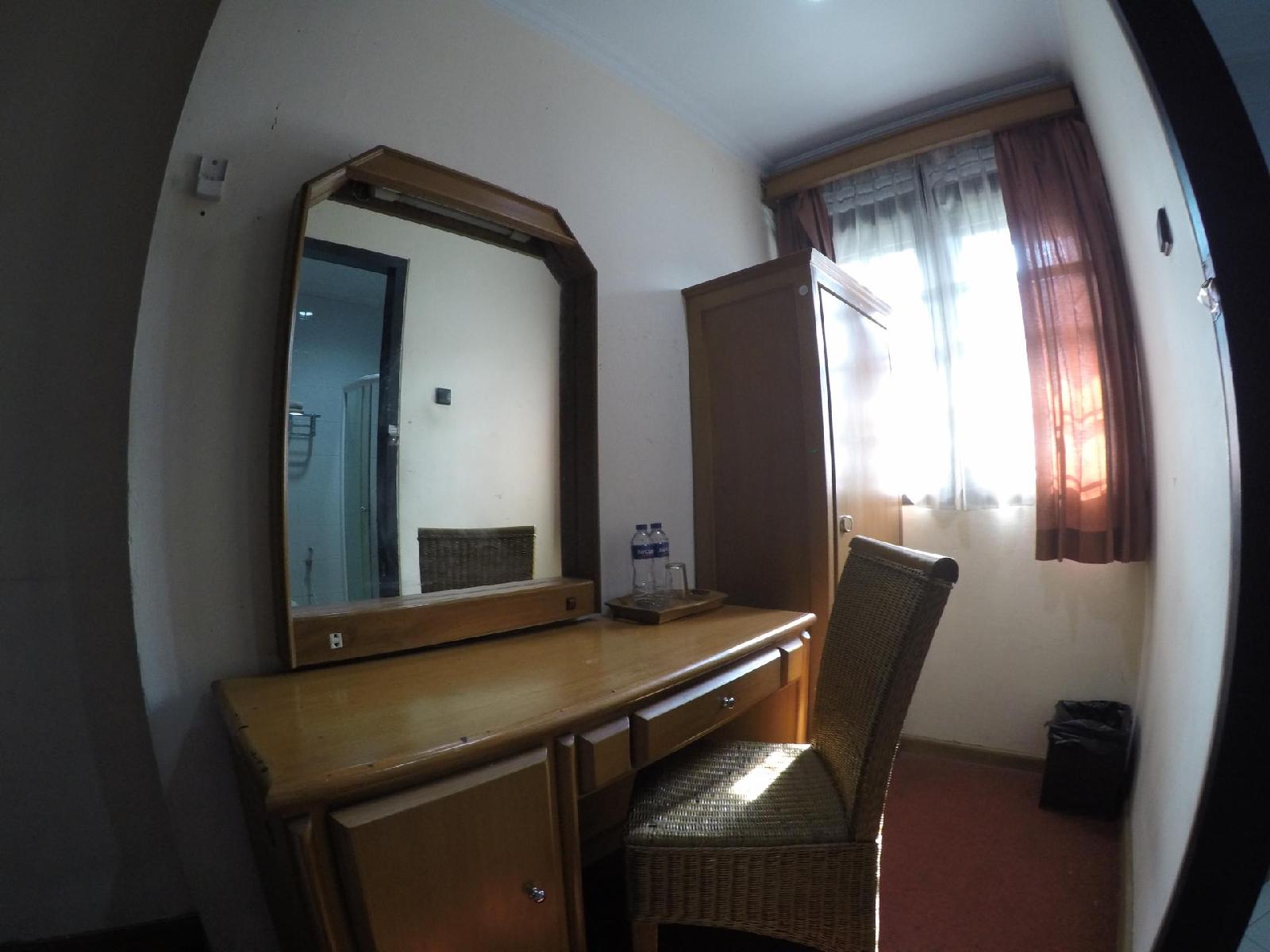 Crown Hotel