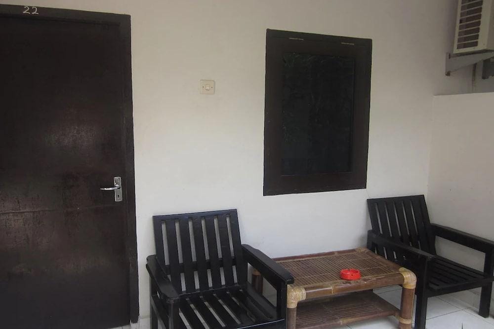 Hotel Warta Dua