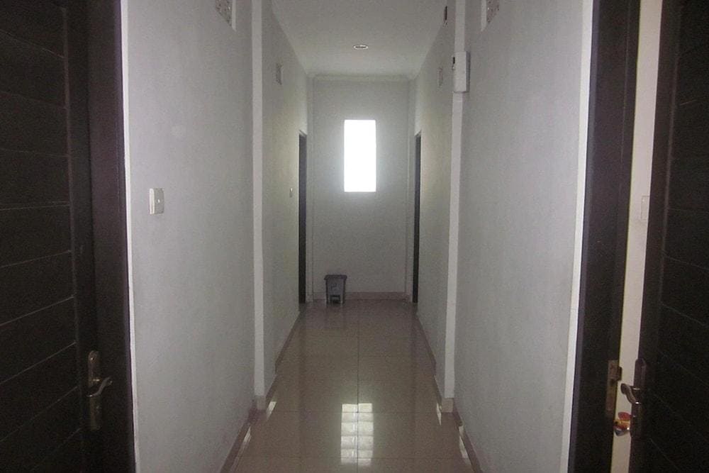 Hotel Warta Dua