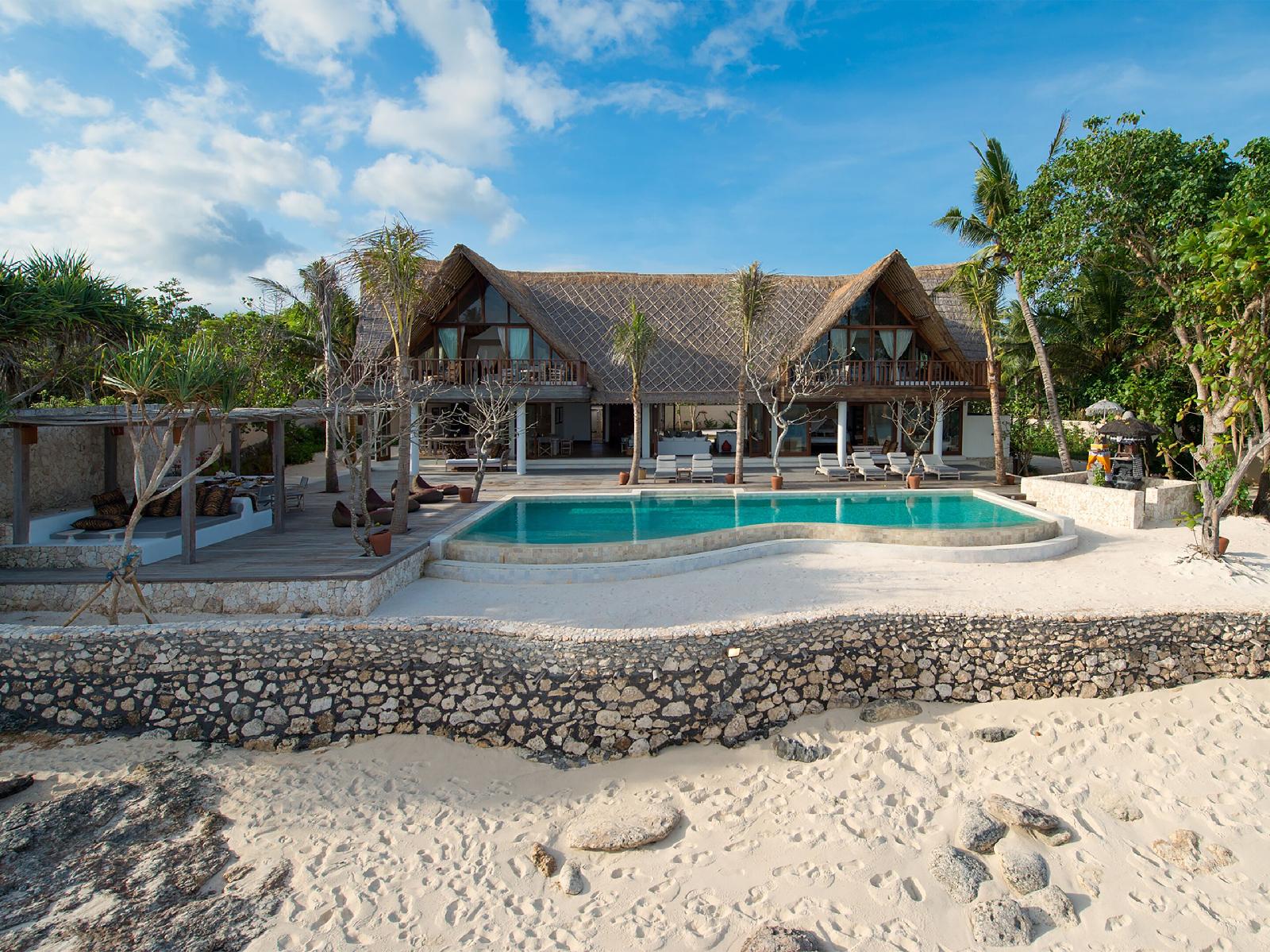 Villa Voyage